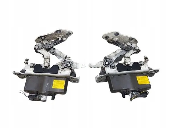 Mercedes W207 Motorkap Scharnier OEM A2129067701 A2129067801 image 6