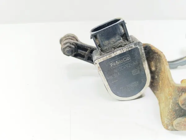Luchtvering sensor voor rechts OEM 8G9N3C492AA image 3