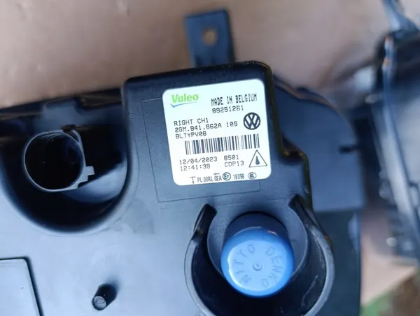 VW T-CROSS FAROL HALÓGENO LED DRL ESQUERDO 2GM941661A image 7