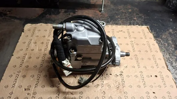 BOSCH Brandstofpomp Mercedes Sprinter 2.9 TDI image 2