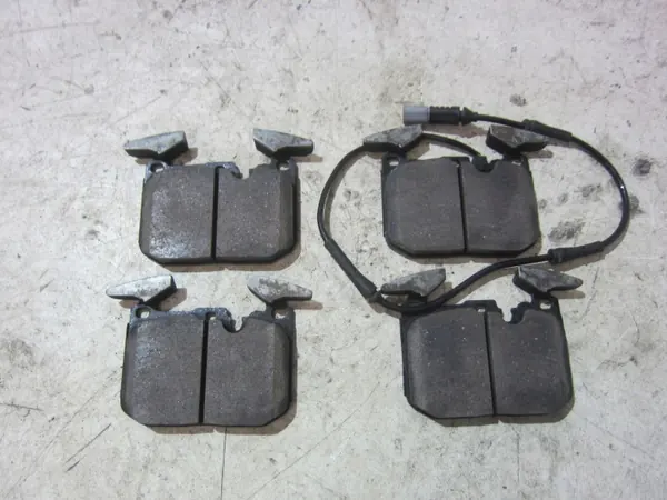 Jarrupylsy OEM 34116792223 340x30mm BMW:lle image 10