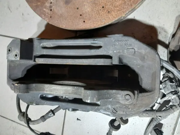 Audi S8 Bremsensatz OEM 4H0 S8 LIFT Vorder- & Hinterachse image 6
