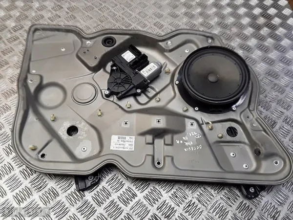 Skoda Octavia Fensterheber OEM 1z1837655g image 5