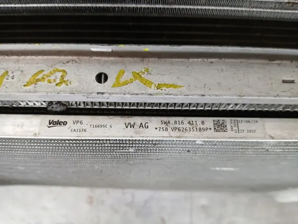 VW SKODA KODIAQ 2016- Radiador Completo 5Q0121251HQ image 4