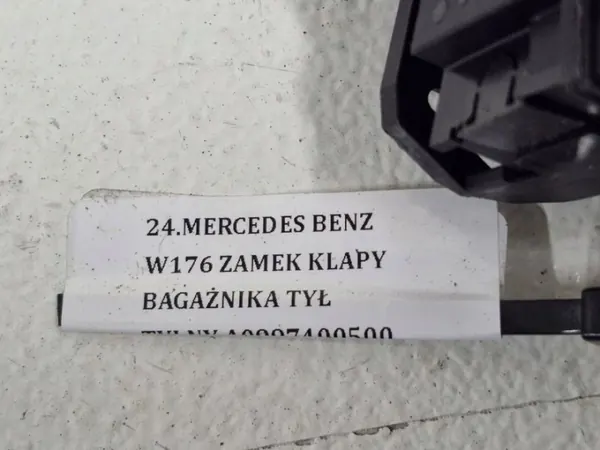 Mercedes-Benz W176 kofferbakslot OEM A0997400500 image 9