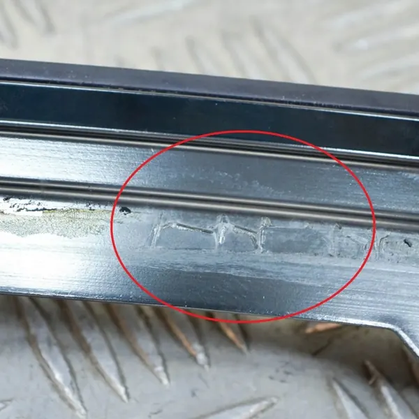 Mercedes-Benz SL R129 Windschutzscheibenabdeckung OEM 1296700022 image 6