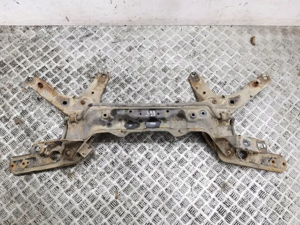 Ford Orion 1991 Subchassi dianteiro OEM AMD143553 image 2