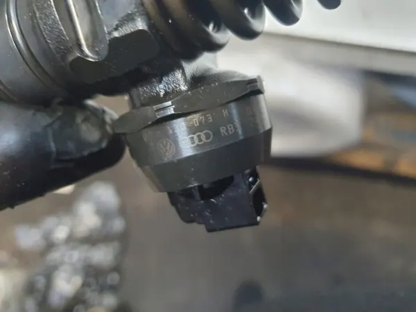 Spolarpump OEM 07Z130073H AYH för VW Touareg 7L image 5