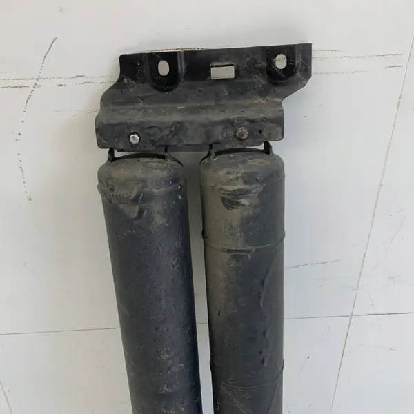 Réservoir suspension air OEM 68264595AB Dodge RAM image 5
