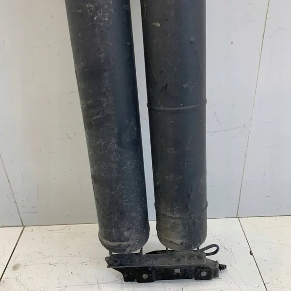 Réservoir suspension air OEM 68264595AB Dodge RAM image 6
