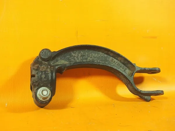 Audi A5 8T Rechte Stoßdämpferhalterung OEM 8k0413038l image 3