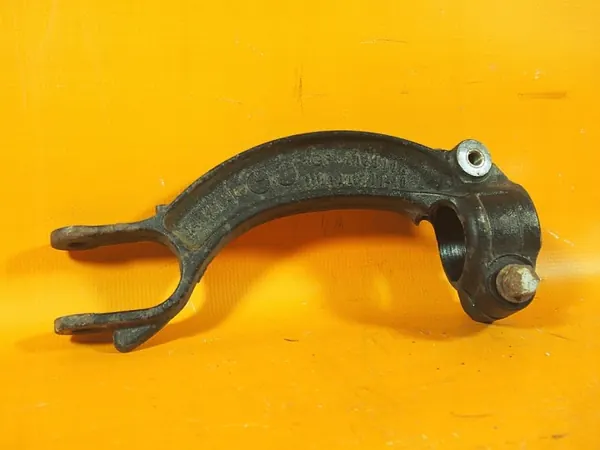 Audi A5 8T Rechte Stoßdämpferhalterung OEM 8k0413038l image 5