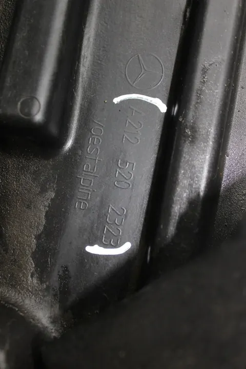 Motorhuv Mercedes E W212 2009-2014 A2125202323 image 10