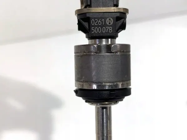 Injectierail Skoda Scala 1.0 116pk OEM LORK-1543-135341 image 5