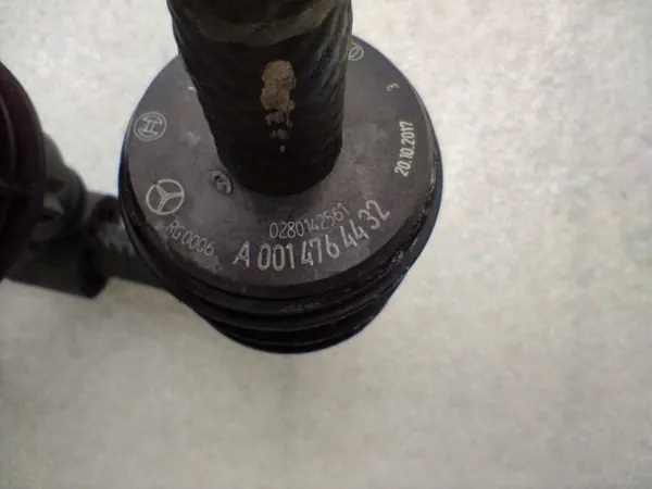 Électrovanne carburant OEM A0014764432 Mercedes W213 image 4