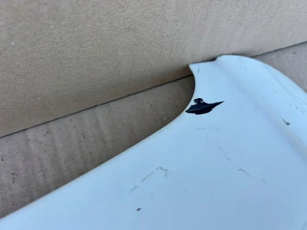 Nissan OE 960304E achterklepspoiler image 4