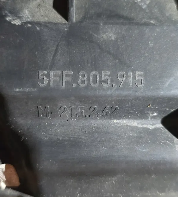 OEM 5FF805915B Cubierta cinturón delantero - Cupra Formentor image 6