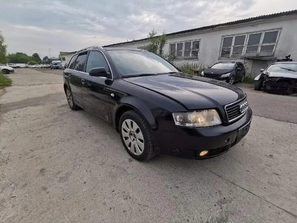 Audi A4 Supporti motore e cambio 2004 2.5L 8E0599125B image 4