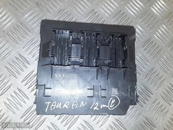 2012 VW Touran ECU DEFECT 5K0937087R image 2