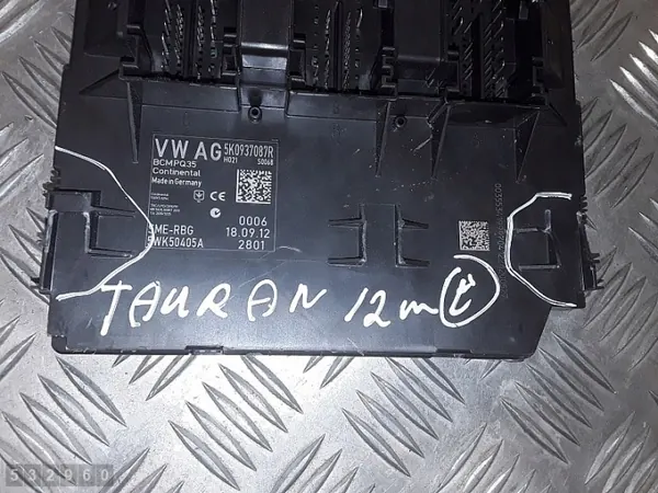 2012 VW Touran ECU DEFECT 5K0937087R image 3