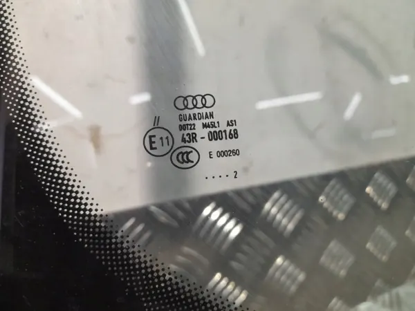 Pare-brise avant Audi OE d'occasion OEM SZYBA PRZEDNIA image 3