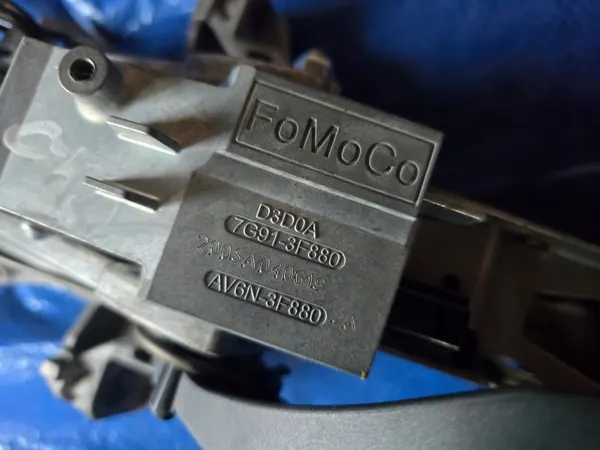Ford C-MAX II ohjauspylväs OEM AV6N-3C529-GD image 6