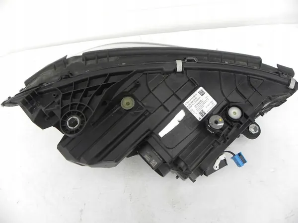 FULL-LED LINKER VOORLAMP MERCEDES C-KLASSE W206 image 4