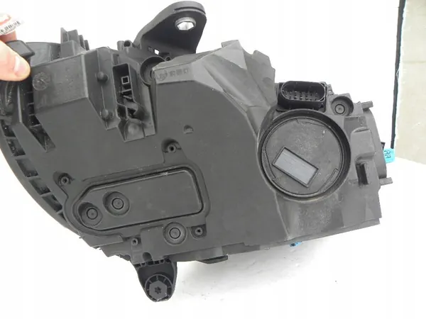 FULL-LED LINKER VOORLAMP MERCEDES C-KLASSE W206 image 7