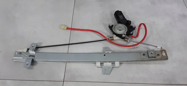 Régulateur de vitre arrière gauche Suzuki Vitara OEM 83502-57B00 image 4