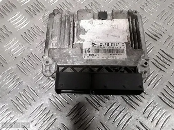 VW Scirocco ECU OEM 03L906018GF - 2000 TDI image 2