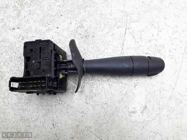 Interrupteur Dacia Logan 2008 345917013 8200399390 image 3