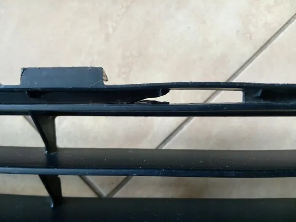 Griglia paraurti anteriore Toyota Corolla E15 53112-12131 image 4