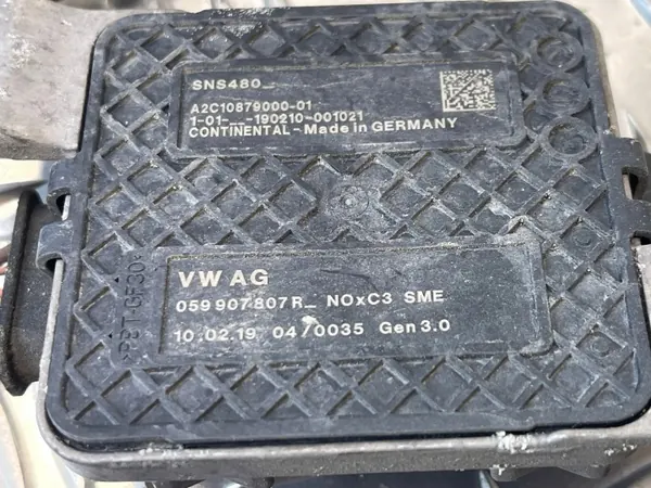 Sonda lambda OEM 059907807R para VW Touareg 2011 image 4
