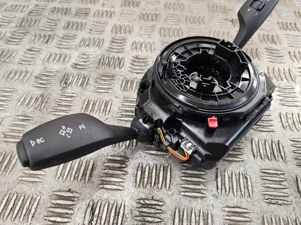 BMW 5 F10 F06 F01 F07 Stuurkolomschakelaar 61319245624 image 2