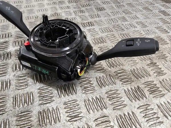 BMW 5 F10 F06 F01 F07 Stuurkolomschakelaar 61319245624 image 3