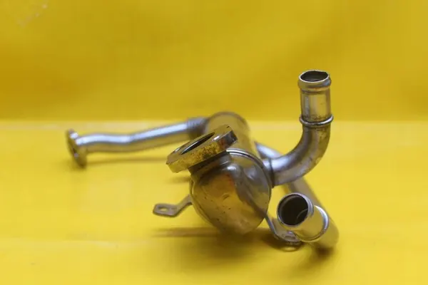 EGR Pakokaasujäähdytin Seat Ibiza IV 045131513M image 4