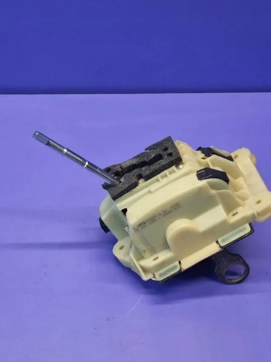 Mercedes-Benz Versnellingspook OEM A2112674424 Gebruikt image 2