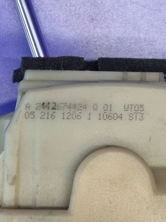 Mercedes-Benz Versnellingspook OEM A2112674424 Gebruikt image 6