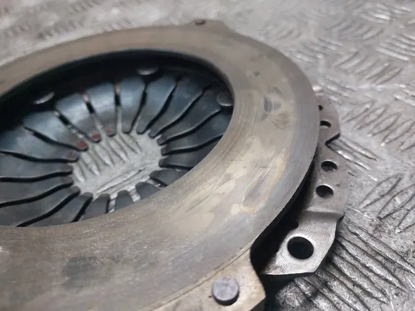 Kytkinlevy + Painelevy Opel Astra G 1.7 CDTI 55351769 image 6