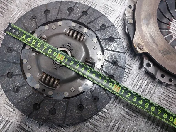 Kytkinlevy + Painelevy Opel Astra G 1.7 CDTI 55351769 image 7