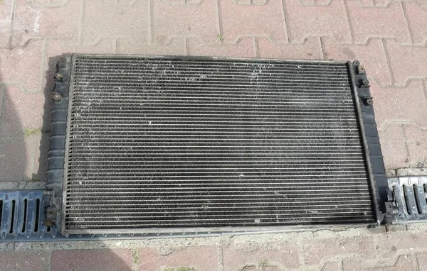 Radiador de agua Audi A8 D2 3.7 V8 230CV 94-98 4D0121251F image 2