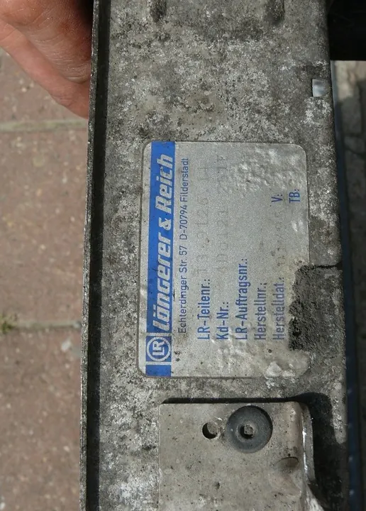 Radiador de agua Audi A8 D2 3.7 V8 230CV 94-98 4D0121251F image 3