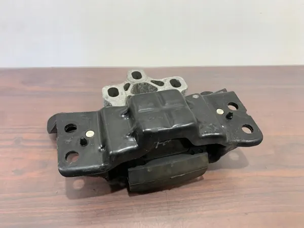 Cupra Formentor vaihteiston tyyny OEM 5Q019955BJ image 4