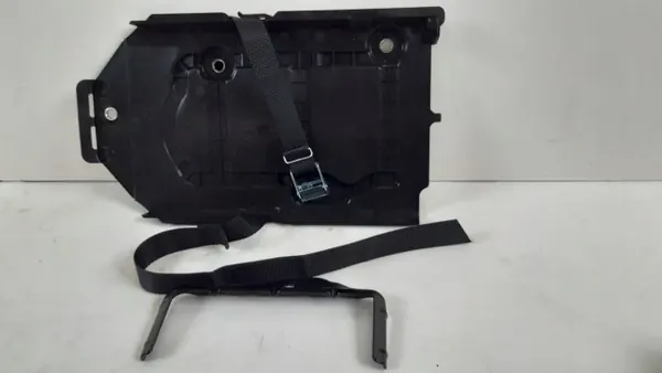 Volvo V60 II akun pohja OEM 31479348, 31479349 image 4