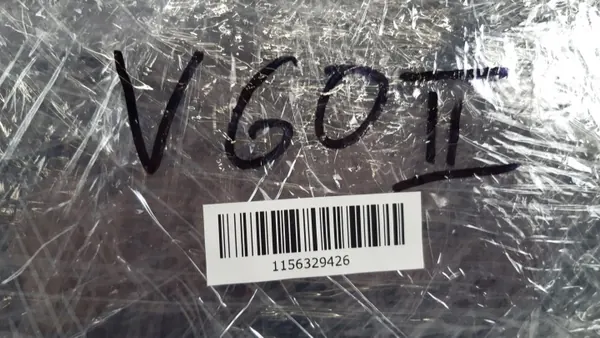 Volvo V60 II akun pohja OEM 31479348, 31479349 image 9