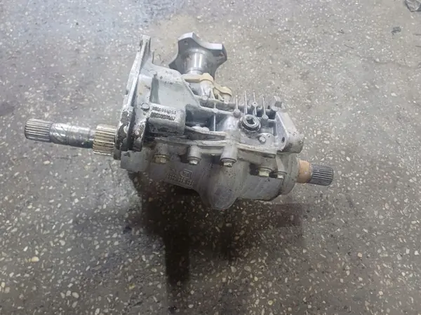 OEM 8200988056 Transfer Case for Dacia Duster II 2018 image 3