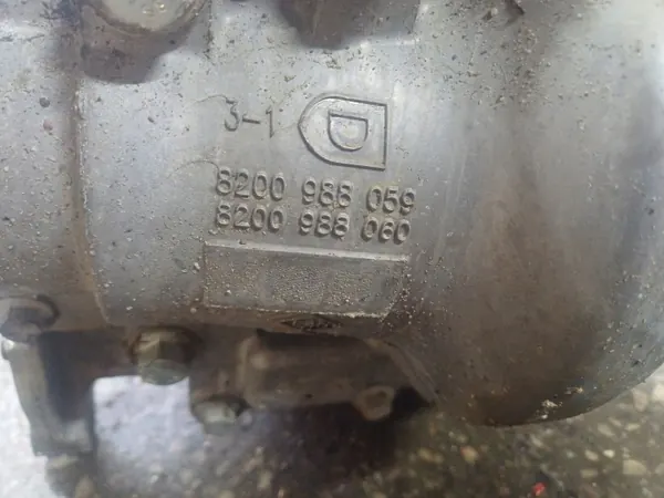 OEM 8200988056 Transfer Case for Dacia Duster II 2018 image 5