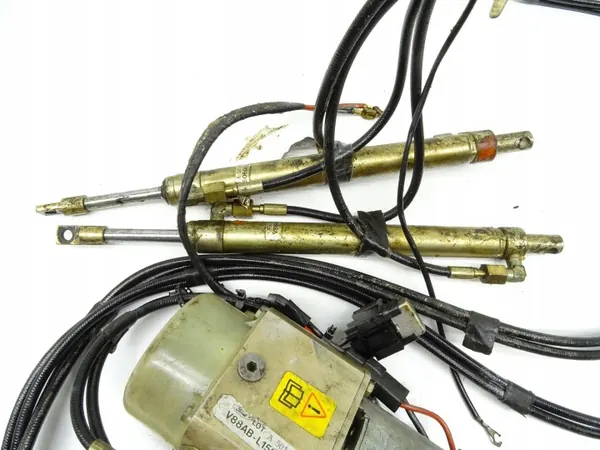 Bomba de teto Ford Escort MK3 V88ABL15667AA - Completa image 3