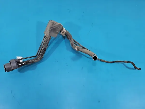 Polttoainetäyttöputki OEM IMPRK1540909 Toyota Auris II:lle image 2