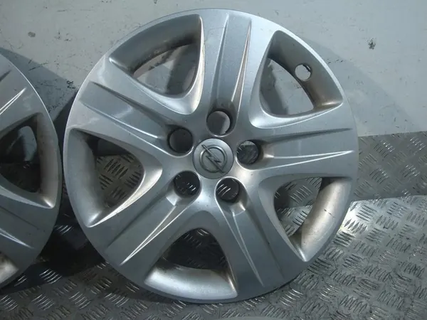 Capa de Roda Opel 17" Prata image 3